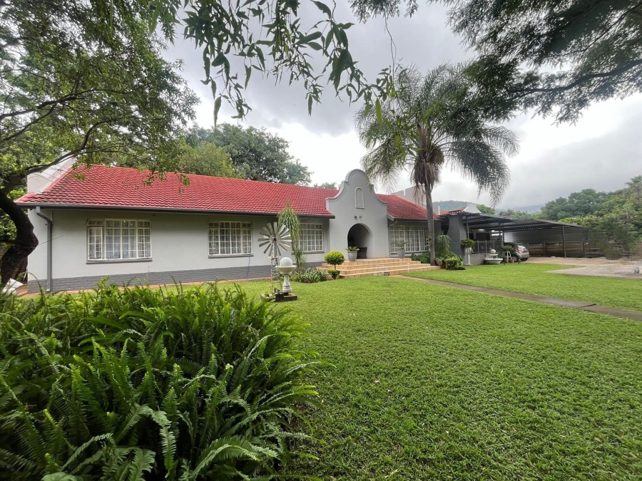 4 Bedroom Property for Sale in Protea Park North West